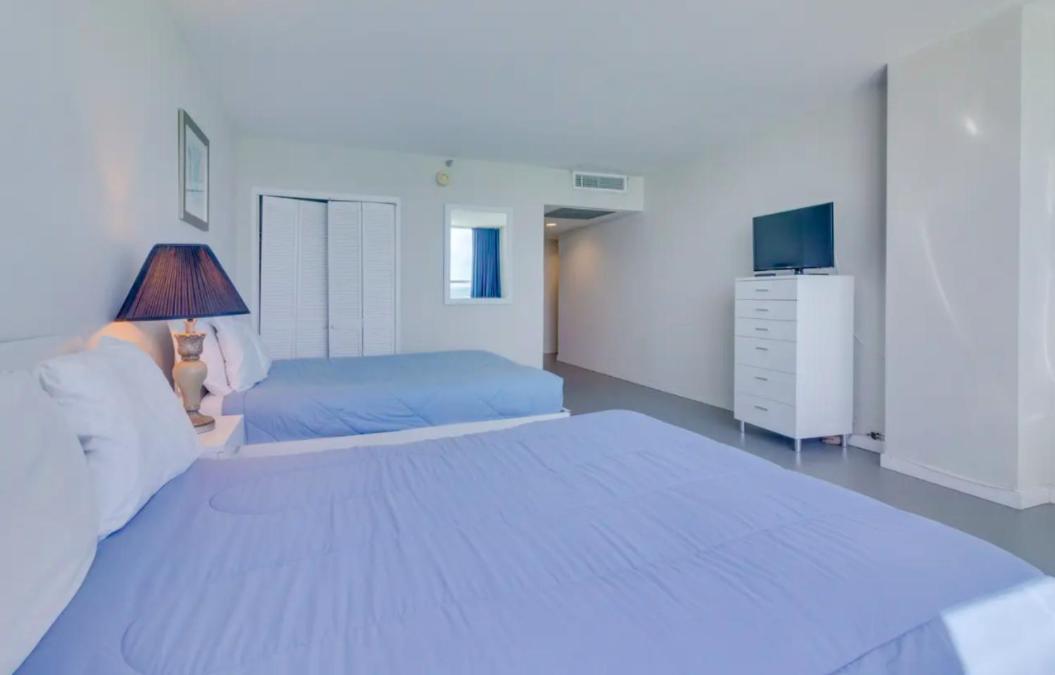 Castle 835 Oceanview Studio On Beach With Pool, Gym, Bars, And Free Parking Miami Beach Bagian luar foto