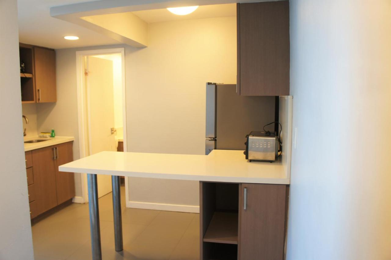 Castle 835 Oceanview Studio On Beach With Pool, Gym, Bars, And Free Parking Miami Beach Bagian luar foto