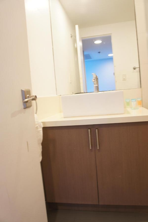 Castle 835 Oceanview Studio On Beach With Pool, Gym, Bars, And Free Parking Miami Beach Bagian luar foto